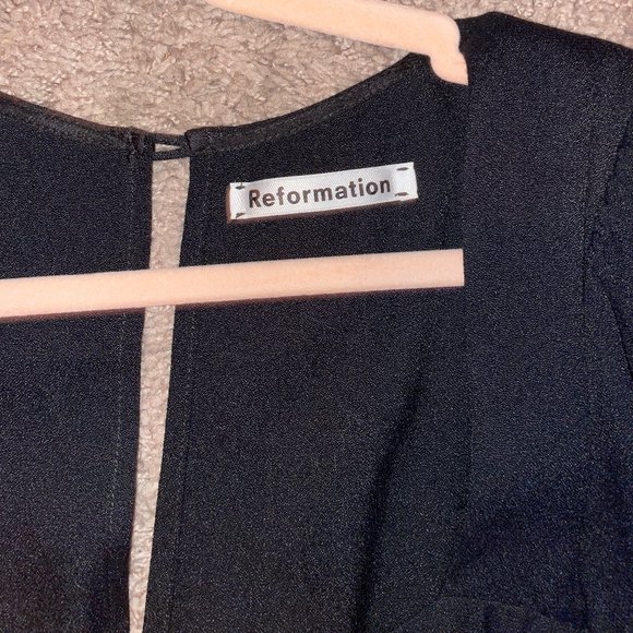 REFORMATION Milla Dress in Black Size 4 no flaws - Picture 5 of 7